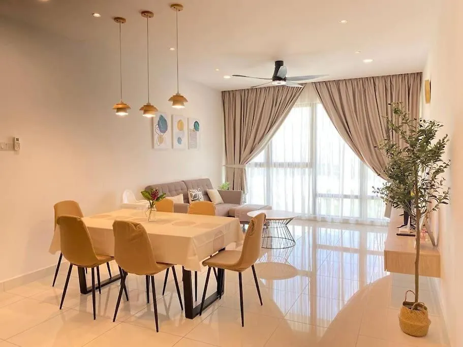Southkey/Midvalley Johor Bahru Apartment